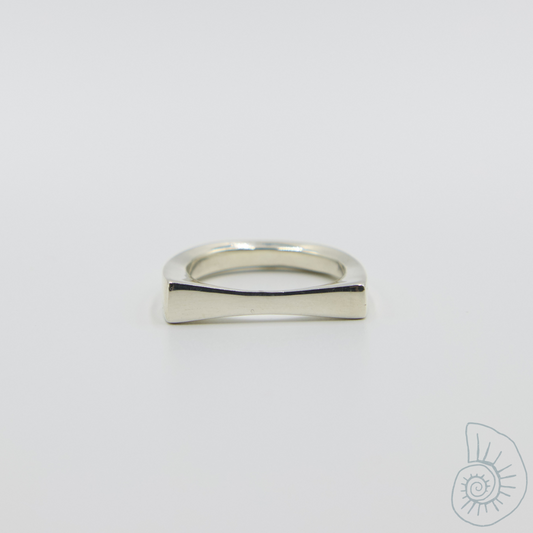 Classic Signet Ring